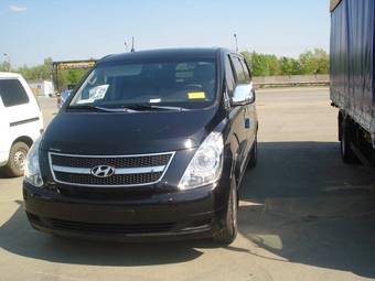 2008 Hyundai Grand Starex Photos
