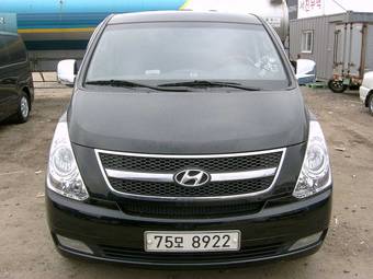 2008 Hyundai Grand Starex Pictures