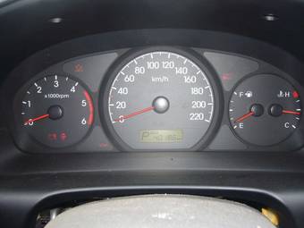 2008 Hyundai Grand Starex Photos