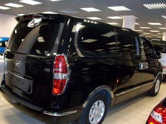 2008 Hyundai Grand Starex Photos