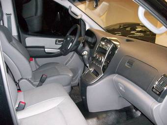 2008 Hyundai Grand Starex Wallpapers