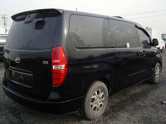 2008 Hyundai Grand Starex Photos