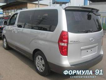 2008 Hyundai Grand Starex Pictures