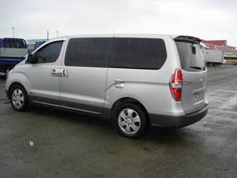 2008 Hyundai Grand Starex Photos