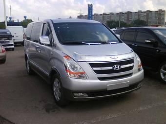 2008 Hyundai Grand Starex Photos