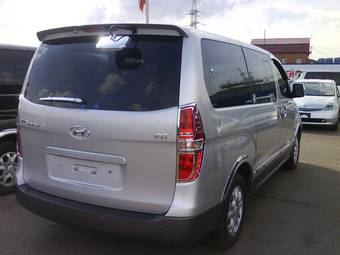 2008 Hyundai Grand Starex Photos