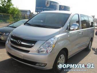 2008 Hyundai Grand Starex Photos