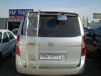 2008 Hyundai Grand Starex Photos