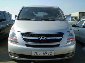 2008 Hyundai Grand Starex Photos