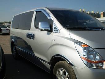 2008 Hyundai Grand Starex Pictures