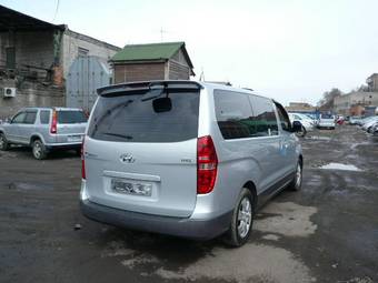 2008 Hyundai Grand Starex Pictures