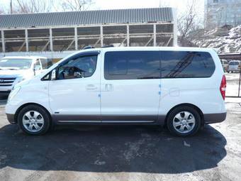2008 Hyundai Grand Starex Photos