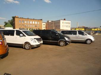 2008 Hyundai Grand Starex Pictures