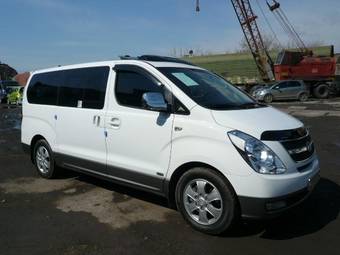 2008 Hyundai Grand Starex Photos