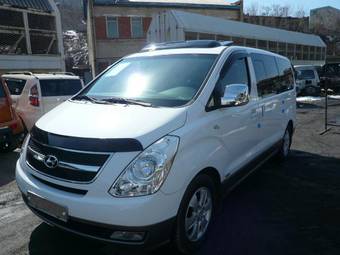 2008 Hyundai Grand Starex Pictures