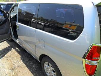 2008 Hyundai Grand Starex Pics