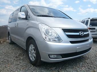 2008 Hyundai Grand Starex Photos