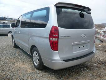 2008 Hyundai Grand Starex Photos