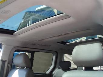 2008 Hyundai Grand Starex Images
