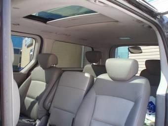 2008 Hyundai Grand Starex Pics