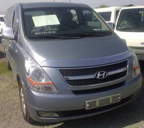 2008 Hyundai Grand Starex Photos