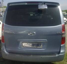 2008 Hyundai Grand Starex Photos
