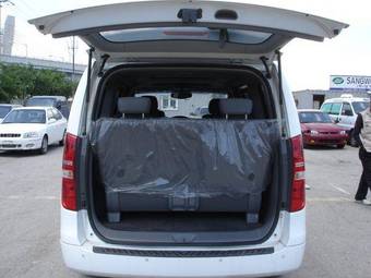 2008 Hyundai Grand Starex Photos