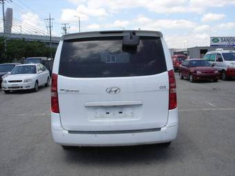 2008 Hyundai Grand Starex Images
