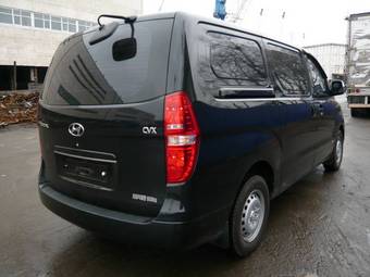2008 Hyundai Grand Starex Photos