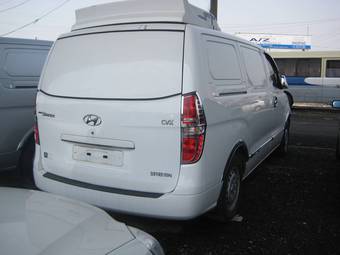 2008 Hyundai Grand Starex Photos