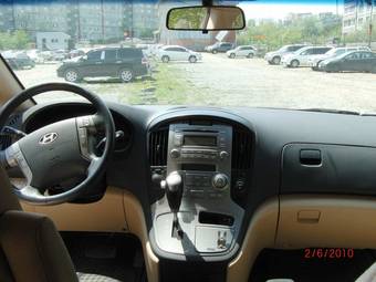 2008 Hyundai Grand Starex Photos