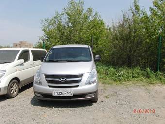 2008 Hyundai Grand Starex Pics