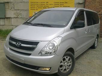 2008 Hyundai Grand Starex Photos