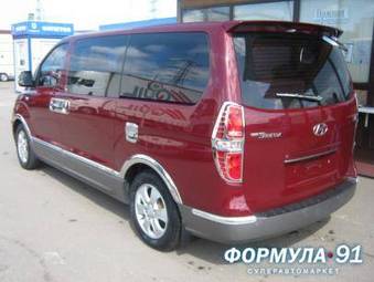 2008 Hyundai Grand Starex Photos