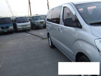 2008 Hyundai Grand Starex Pictures