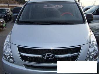 2008 Hyundai Grand Starex Photos