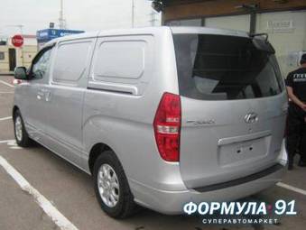 2008 Hyundai Grand Starex Pictures