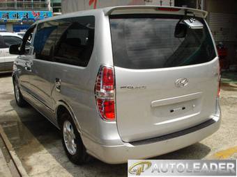 2008 Hyundai Grand Starex Photos