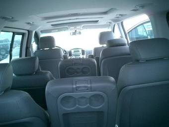 2009 Hyundai Grand Starex Pictures