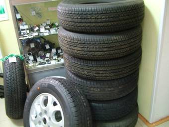 2009 Hyundai Grand Starex Pictures