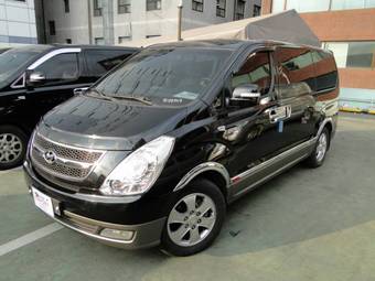 2009 Hyundai Grand Starex Pictures