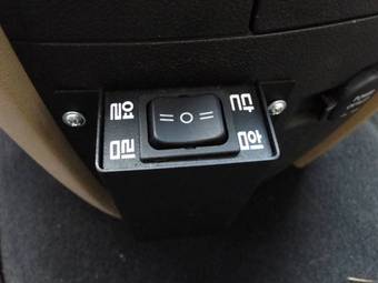 2009 Hyundai Grand Starex Pics
