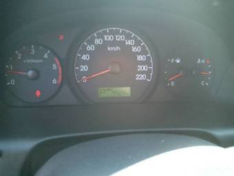 2009 Hyundai Grand Starex Photos