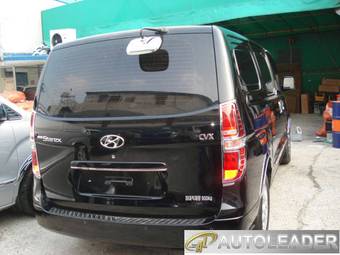 2009 Hyundai Grand Starex Pictures