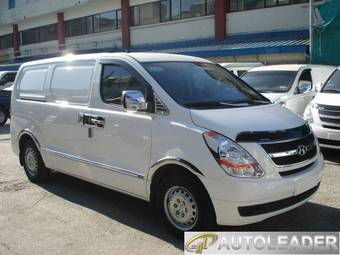 2009 Hyundai Grand Starex Pictures