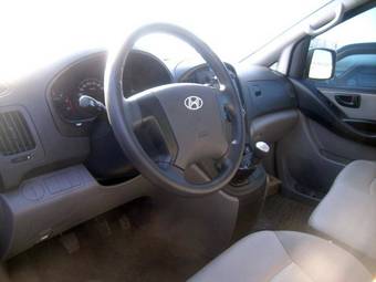 2009 Hyundai Grand Starex Wallpapers