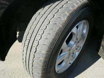 2009 Hyundai Grand Starex Pictures