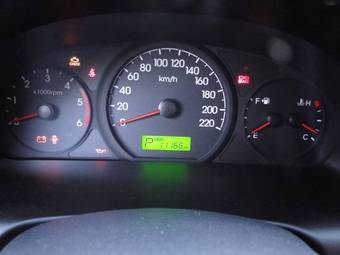 2009 Hyundai Grand Starex Pics