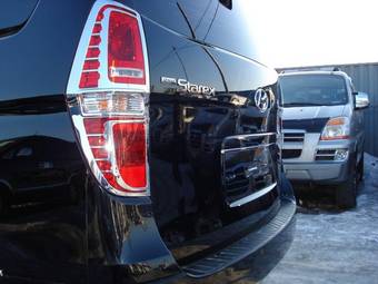 2009 Hyundai Grand Starex Pictures