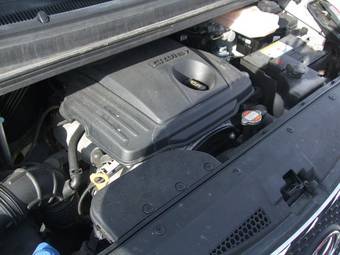 2009 Hyundai Grand Starex Pictures